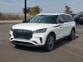 New 2027 Lincoln Aviator AWD video 2