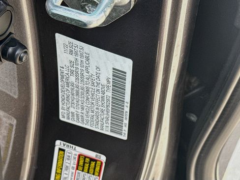 Used 2023 Honda Odyssey Touring image 33