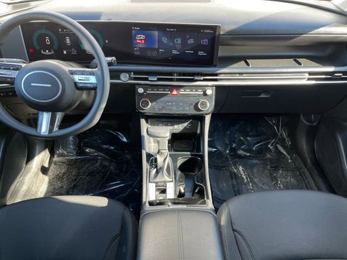 Used 2025 Hyundai Tucson SEL image 32