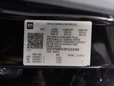 Used 2023 Chevrolet Colorado W/T image 26