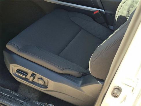New 2026 Toyota Tundra SR5 AWD/4WD image 4