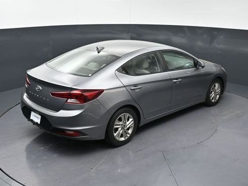 Used 2019 Hyundai Elantra SEL image 32