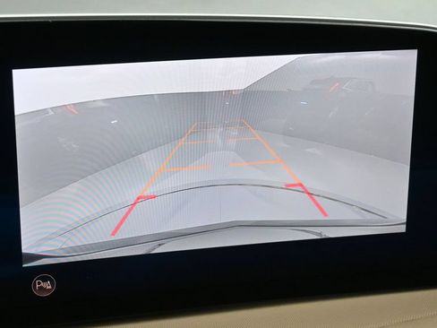 Certified 2024 Cadillac XT4 Luxury FWD image 22
