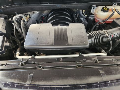 Used 2022 Chevrolet Tahoe Z71 AWD/4WD image 34