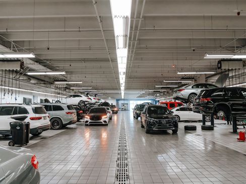 New 2026 Mercedes-Benz GLE 450 4MATIC image 14