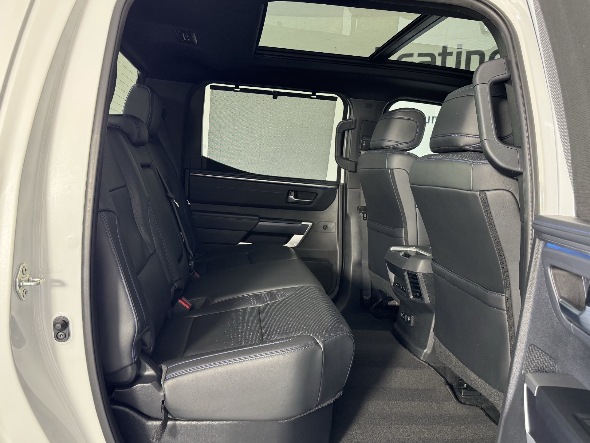 Used 2024 Toyota Tundra Platinum AWD/4WD image 18