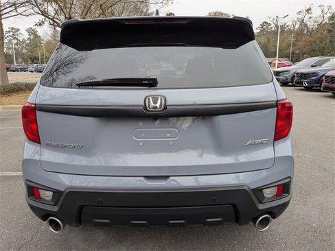 Certified 2023 Honda Passport EX-L image 9