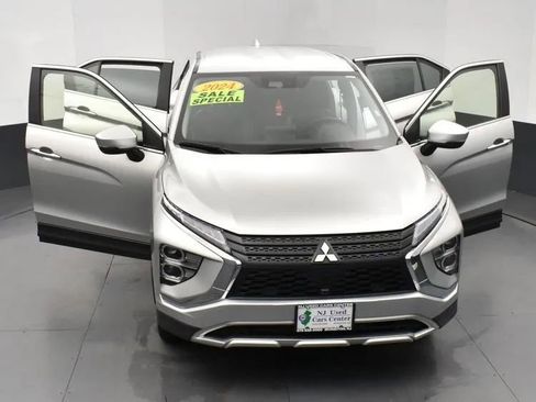 Used 2024 Mitsubishi Eclipse Cross SE image 10