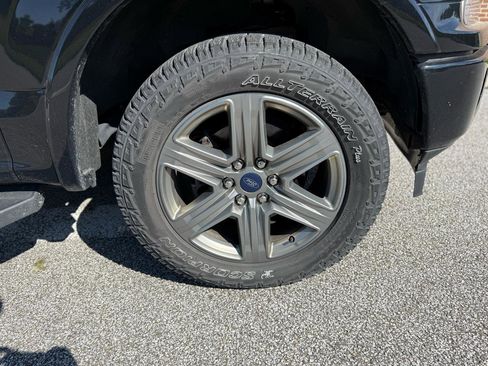 Used 2018 Ford F150 XLT w/ Equipment Group 302A Luxury AWD/4WD image 40