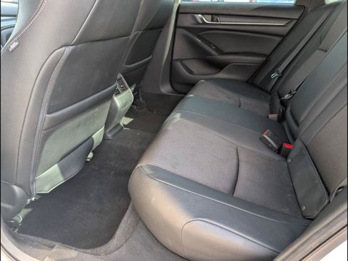 Used 2019 Honda Accord Sport image 12