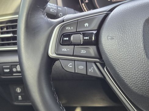 Used 2022 Honda Accord Sport image 25