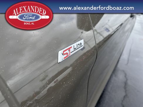 New 2026 Ford Explorer ST-Line w/ ST-Line Street Pack image 7