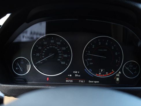 Used 2017 BMW 330i Gran Turismo xDrive image 36