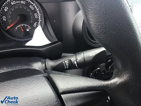 Used 2023 Toyota Tacoma SR image 29