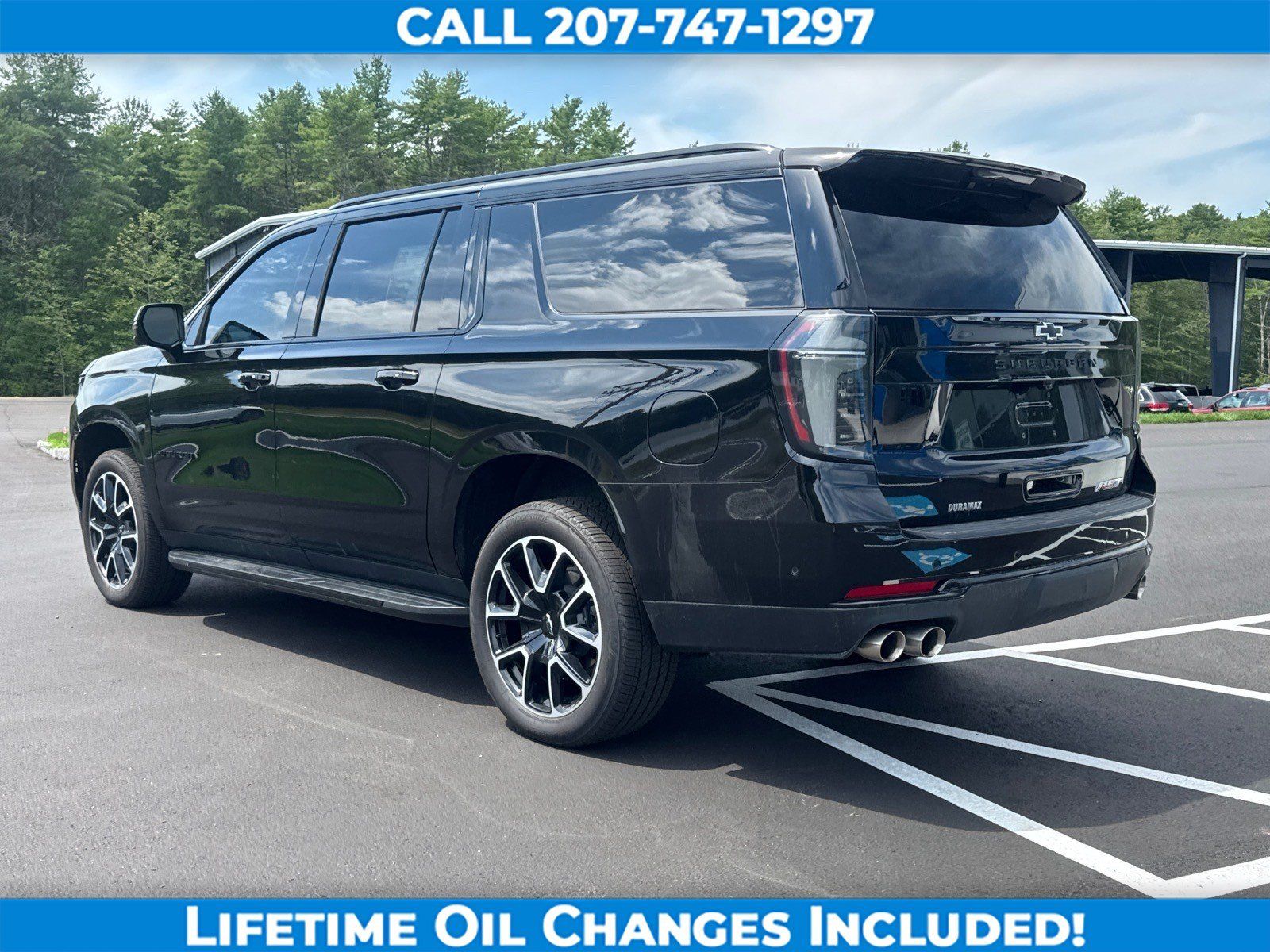 Used 2025 Chevrolet Suburban RST w/ Comfort Package AWD/4WD image 7