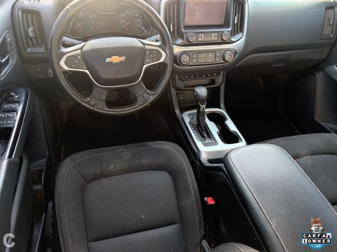Used 2022 Chevrolet Colorado LT w/ Safety Package RWD image 13
