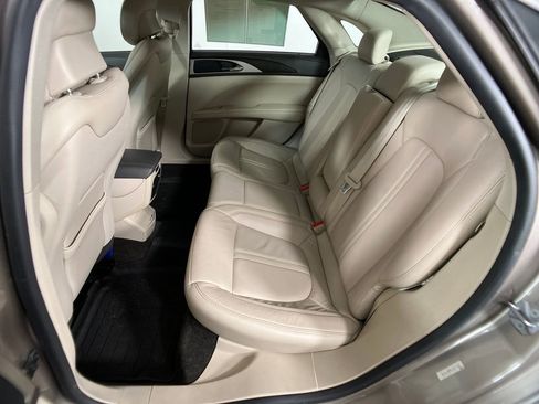 Used 2018 Lincoln MKZ Select w/ Technology Package image 31