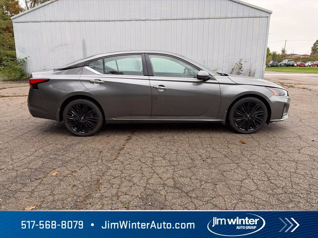 Used 2023 Nissan Altima 2.5 SL AWD/4WD image 7
