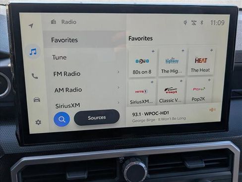 Used 2025 Toyota 4Runner Limited image 12