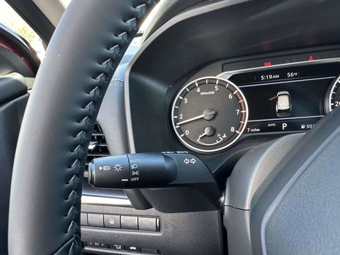 Used 2026 Nissan Rogue SV image 28