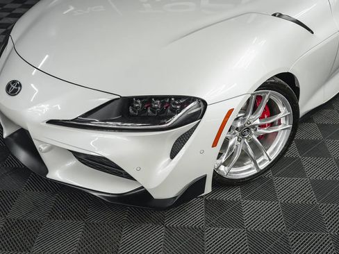 Used 2021 Toyota Supra Premium image 3