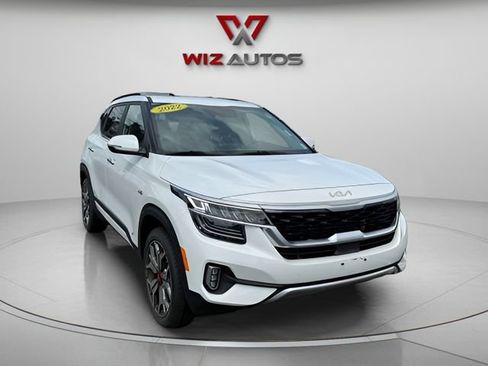 Used 2022 Kia Seltos SX w/ Sunroof Package AWD/4WD image 5