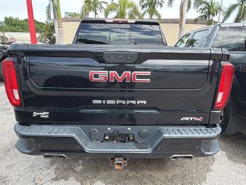 Used 2019 GMC Sierra 1500 AT4 w/ Technology Package AWD/4WD image 4