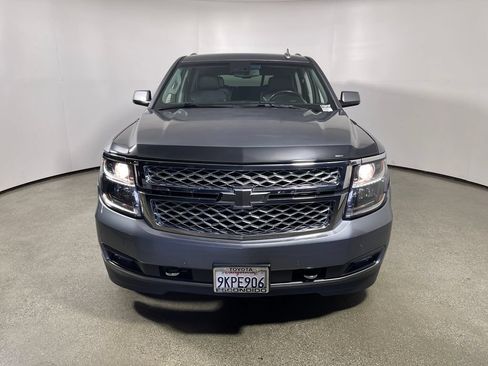 Used 2019 Chevrolet Tahoe LT w/ LT Signature Package RWD image 8
