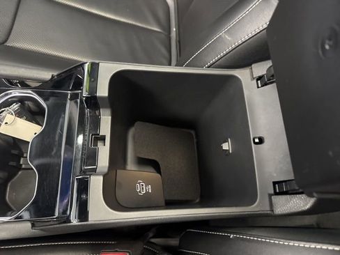 Used 2023 Jeep Grand Cherokee L Limited w/ Luxury Tech Group II image 53