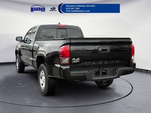 Used 2023 Toyota Tacoma SR image 4