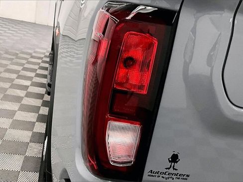 Used 2024 GMC Sierra 2500 SLE w/ SLE Value Package; image 31