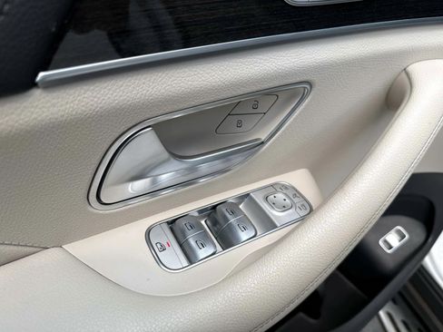 Certified 2020 Mercedes-Benz GLE 580 4MATIC image 18