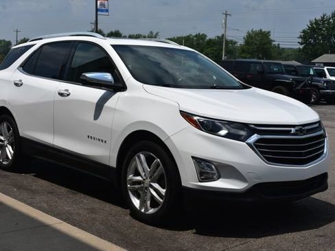 Used 2019 Chevrolet Equinox Premier FWD image 14