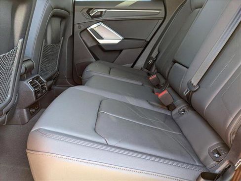 New 2025 Audi Q3 2.0T Premium image 14