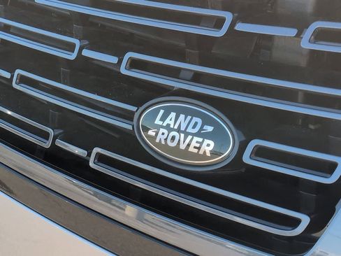 New 2026 Land Rover Range Rover SE AWD/4WD image 11