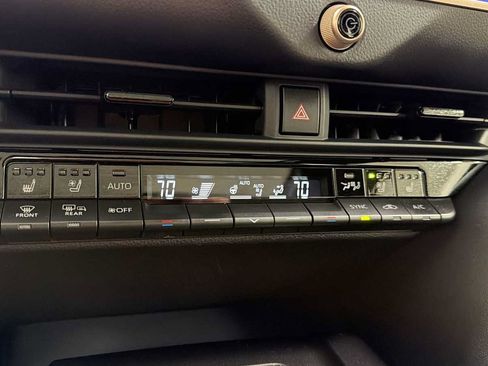 Certified 2024 Toyota Crown Platinum AWD/4WD image 21