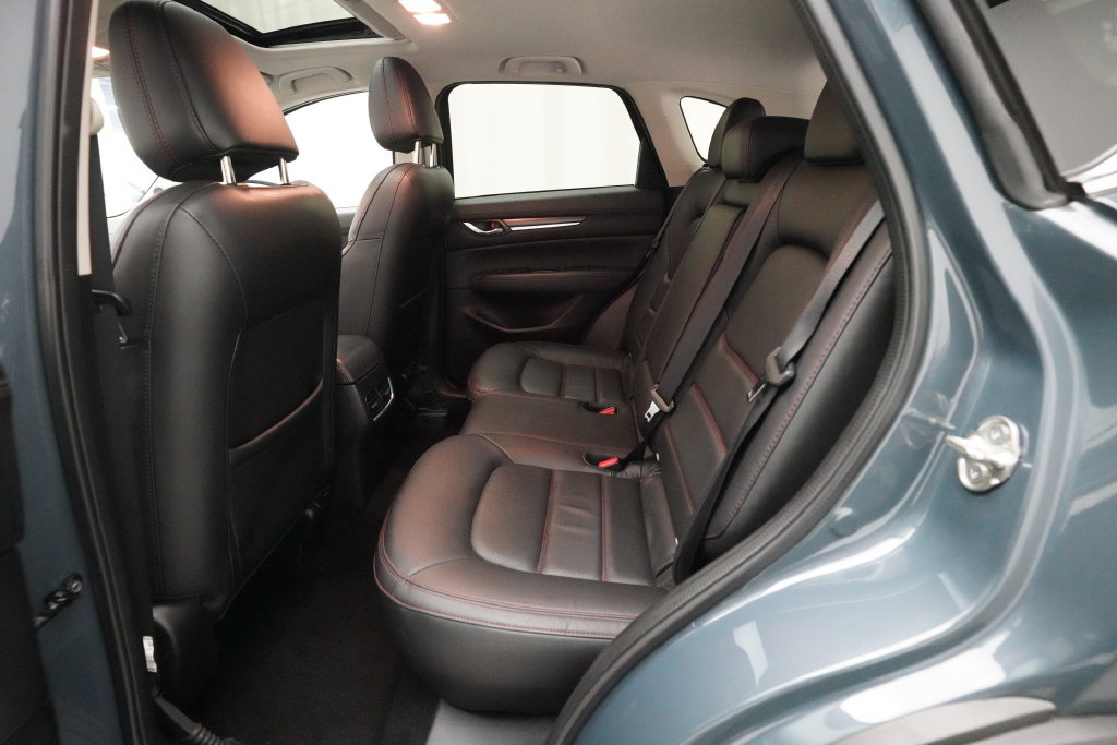 Used 2025 MAZDA CX-5 Carbon Edition AWD/4WD image 16