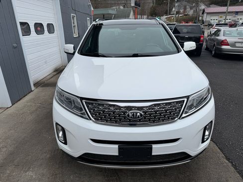 Used 2014 Kia Sorento SX image 2