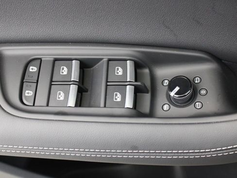 New 2026 Audi Q8 Premium Plus image 17