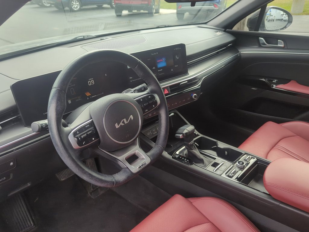 Used 2025 Kia K5 GT-Line w/ GT-Line Premium Package AWD/4WD image 19
