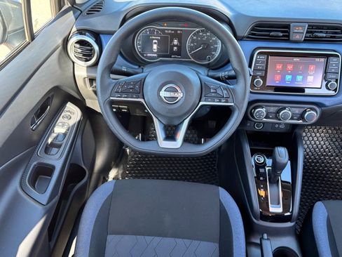 Certified 2025 Nissan Versa SV image 13