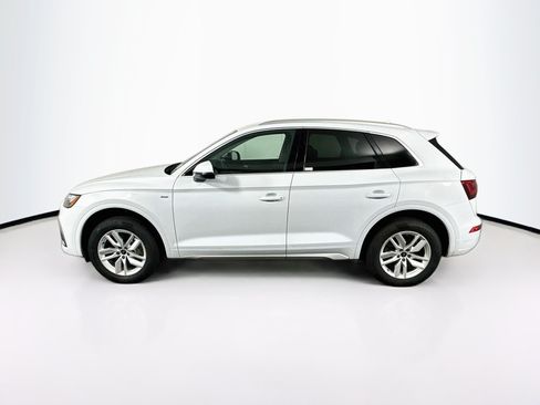 Used 2024 Audi Q5 2.0T Premium w/ Convenience Package AWD/4WD image 4