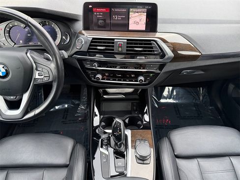 Used 2019 BMW X3 xDrive30i w/ Premium Package image 11