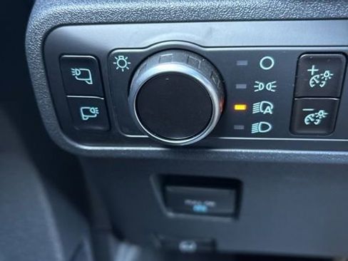 Used 2024 Ford Bronco Wildtrak AWD/4WD image 19