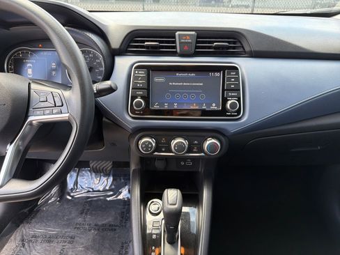 Used 2024 Nissan Versa SV w/ Lighting Package FWD image 17