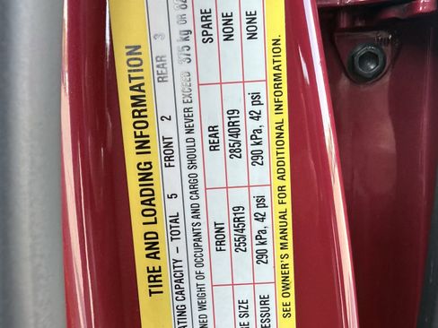 Used 2022 Tesla Model S image 31