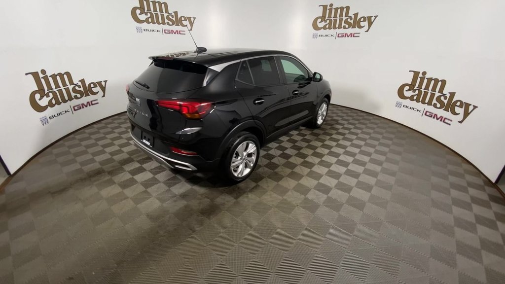 Certified 2024 Buick Encore GX Preferred w/ Comfort Package FWD image 8