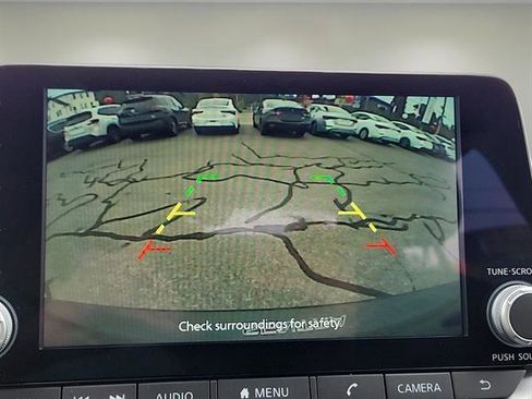 New 2025 Nissan Sentra SV image 6