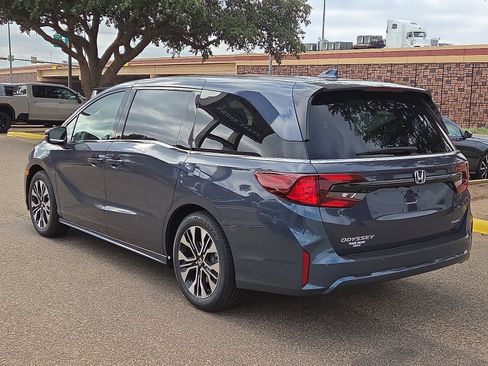 New 2026 Honda Odyssey Elite image 2