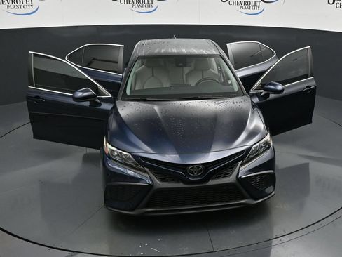 Used 2021 Toyota Camry SE FWD image 34